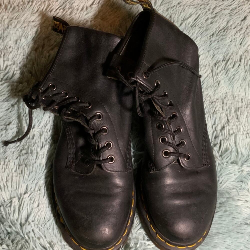 Dr. Martens 1460 Soft Pascal Leather Combat Boots - Size 7 W/ 6 M